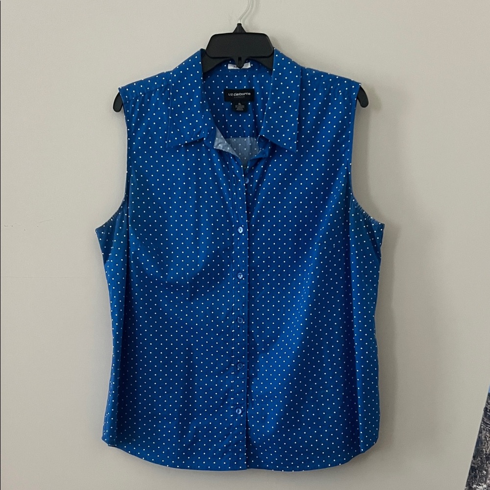 Liz Claiborne Blue Polka Dot Sleeveless Shirt
